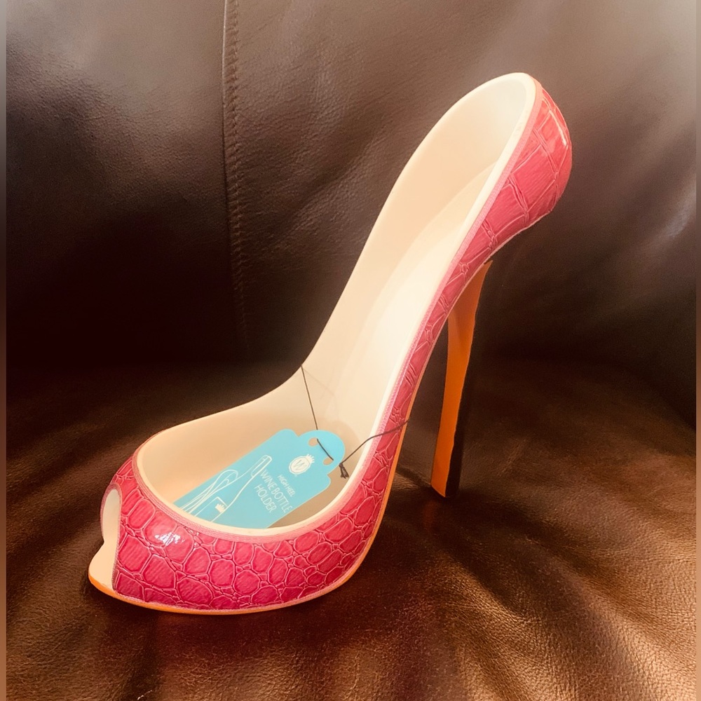 🌼HOST PICK🌼  Wild Eye Designs